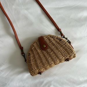 SMALL WICKER BASKET PURSE